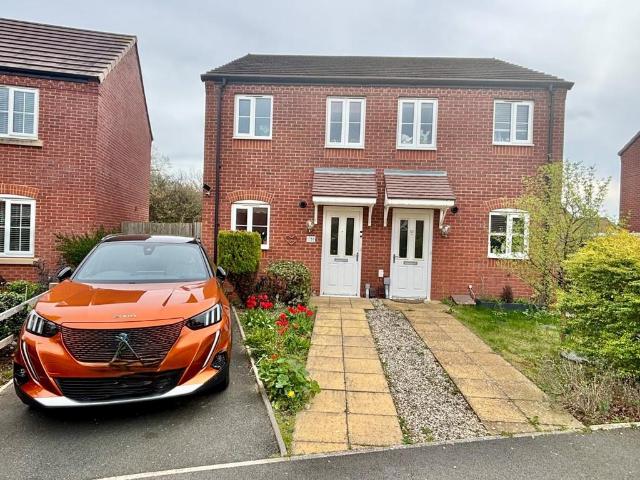 2 bedroom semi detached house to rent