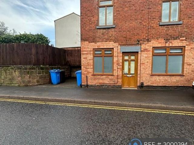 2 bedroom semi detached house to rent