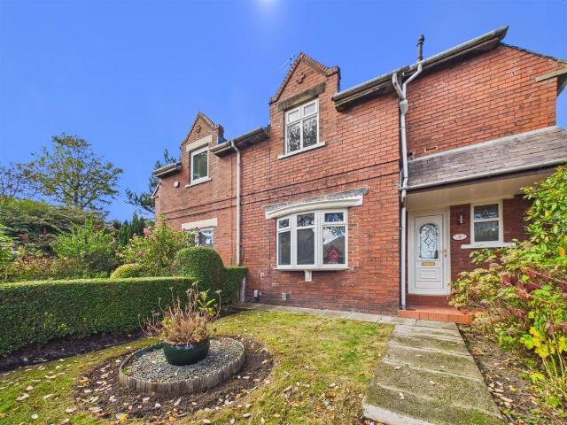 2 bedroom semi detached house to rent