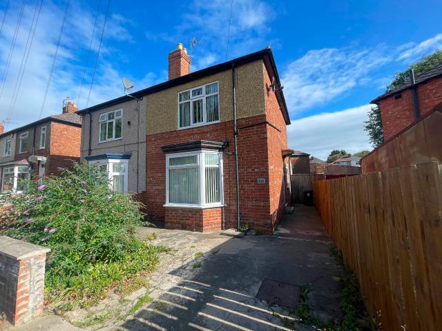 2 bedroom semi detached house to rent