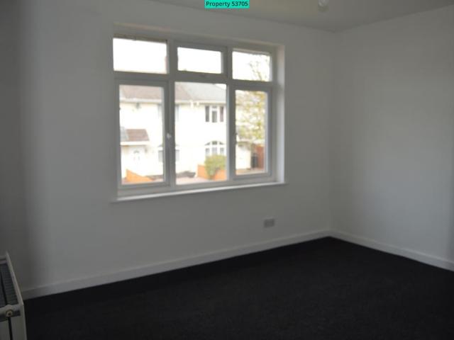 2 bedroom semi detached house to rent