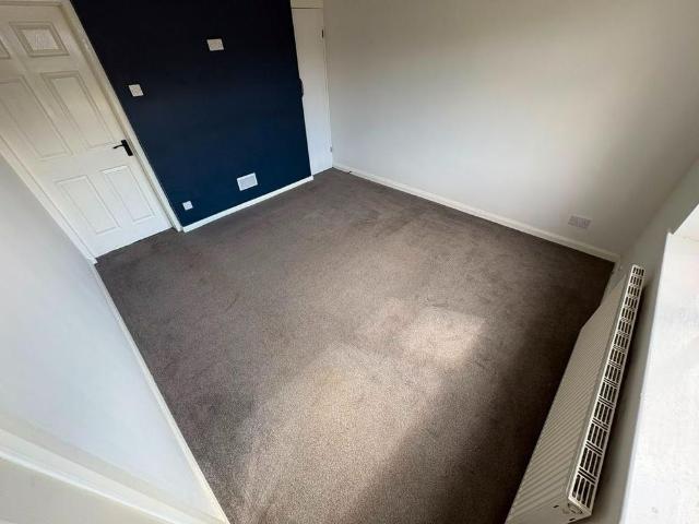 2 bedroom semi detached house to rent