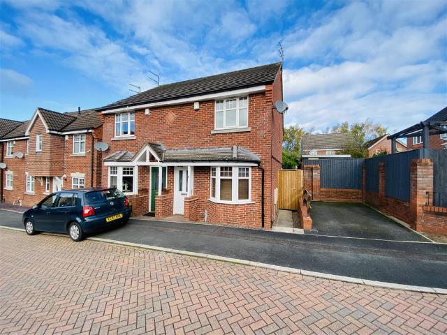 2 bedroom semi detached house to rent