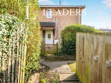 2 bedroom semi detached house to rent