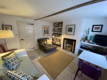 2 bedroom semi detached house to rent