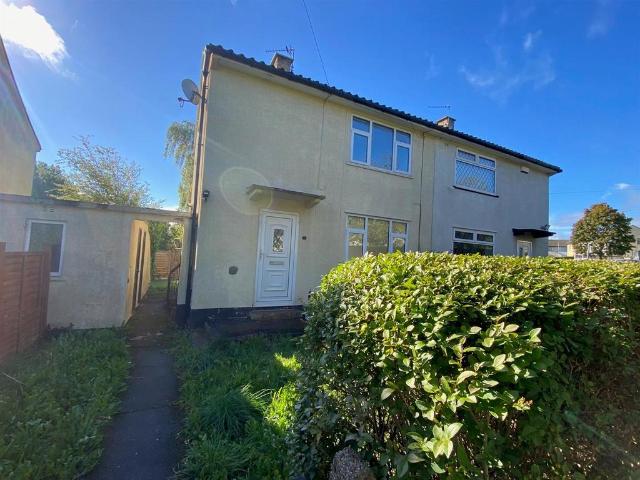 2 bedroom semi detached house to rent