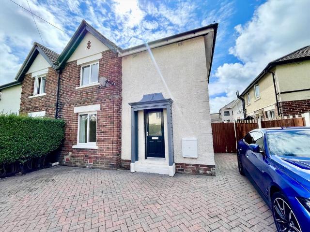 2 bedroom semi detached house to rent