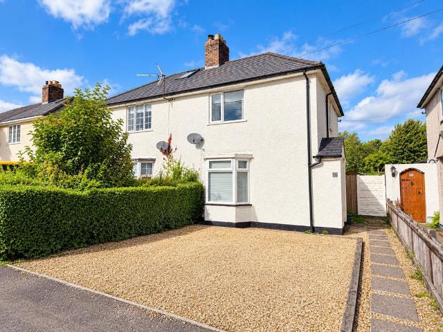 2 bedroom semi detached house to rent