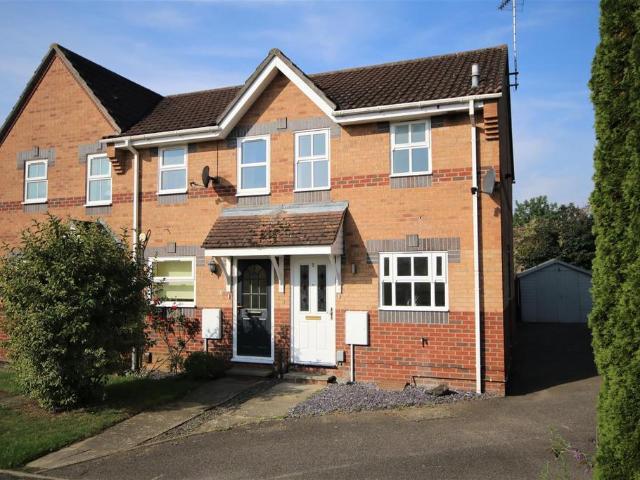 2 bedroom semi detached house to rent