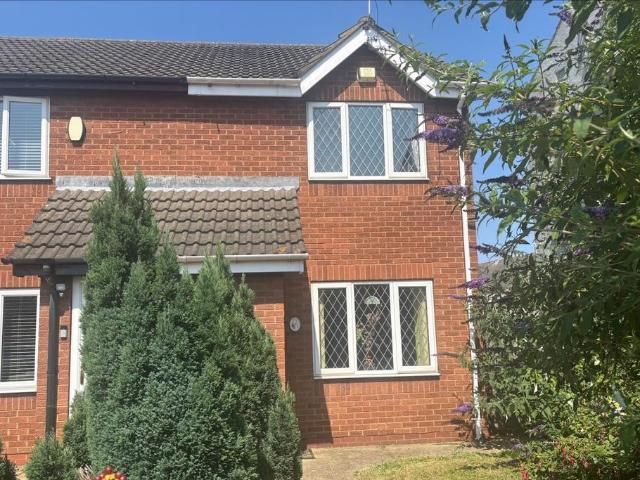 2 bedroom semi detached house to rent