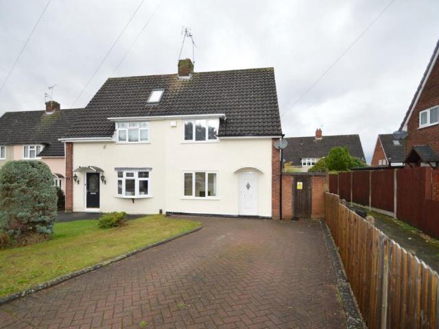 2 bedroom semi detached house to rent
