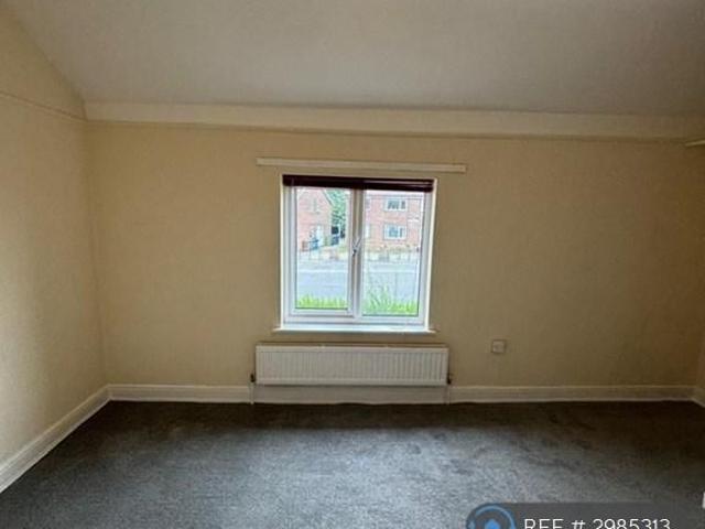 2 bedroom semi detached house to rent