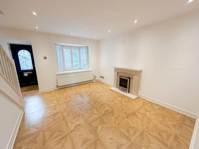 2 bedroom semi detached house to rent