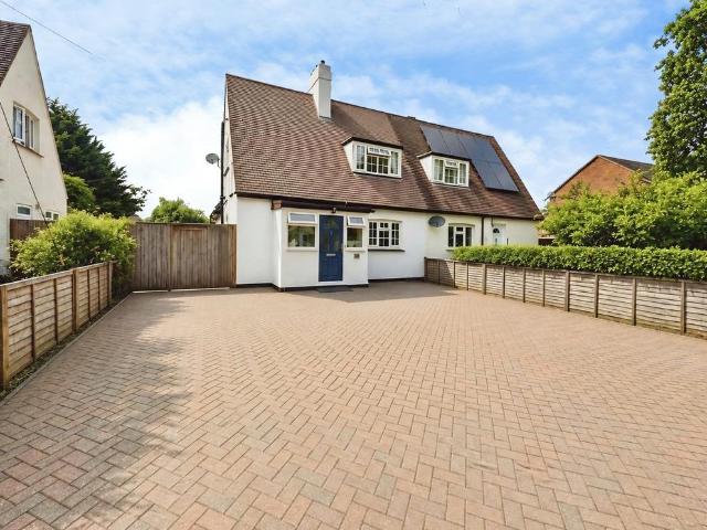 2 bedroom semi detached house for sale