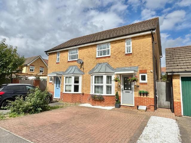 2 bedroom semi detached house for sale