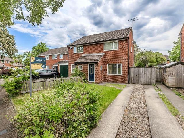 2 bedroom semi detached house for sale