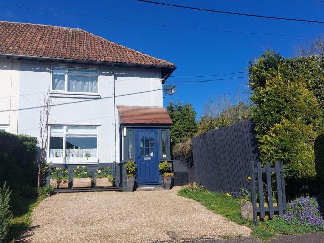 2 bedroom semi detached house for sale