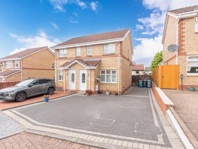2 bedroom semi detached house for sale