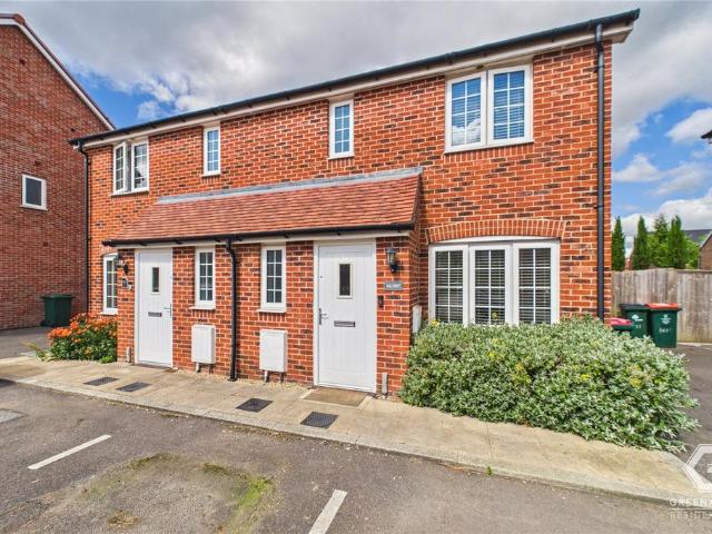 2 bedroom semi detached house for sale