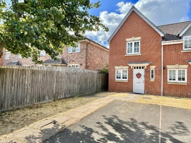 2 bedroom semi detached house for sale