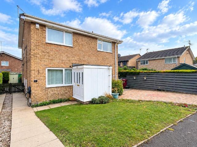 2 bedroom semi detached house for sale