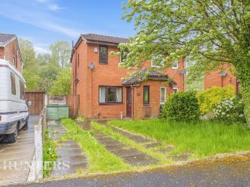 2 bedroom semi detached house for sale