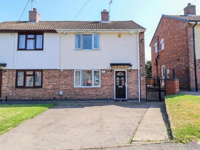 2 bedroom semi detached house for sale