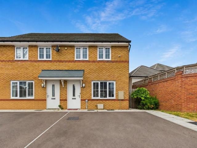 2 bedroom semi detached house for sale