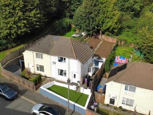 2 bedroom semi detached house for sale