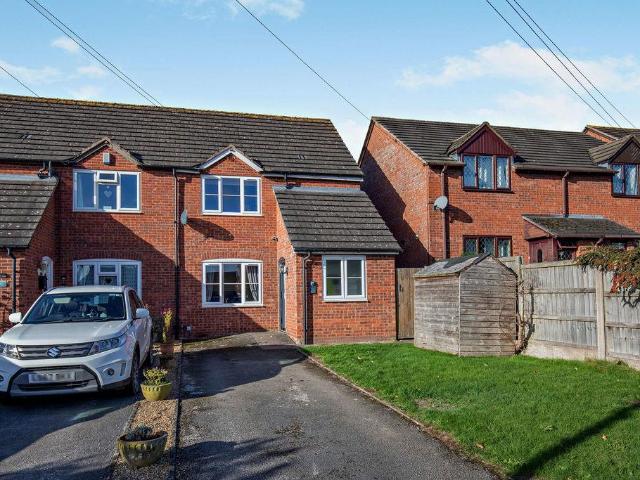 2 bedroom semi detached house for sale