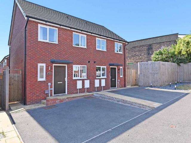 2 bedroom semi detached house for sale