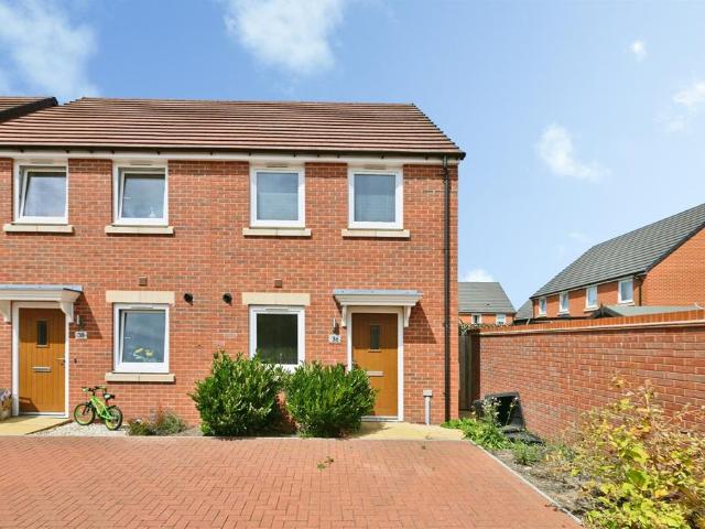 2 bedroom semi detached house for sale