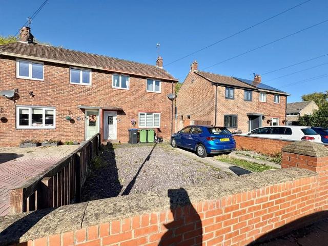2 bedroom semi detached house for sale