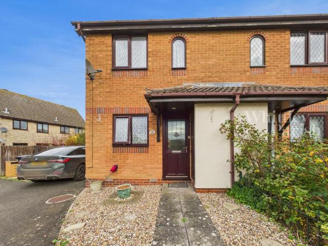 2 bedroom semi detached house for sale