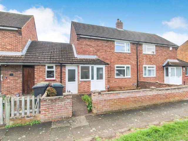 2 bedroom semi detached house for sale