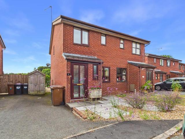 2 bedroom semi detached house for sale