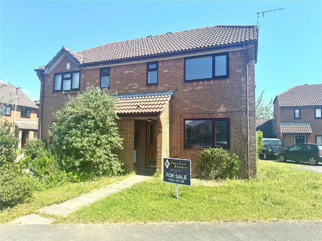 2 bedroom semi detached house for sale