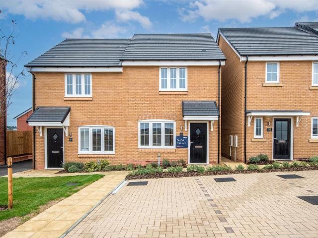 2 bedroom semi detached house for sale