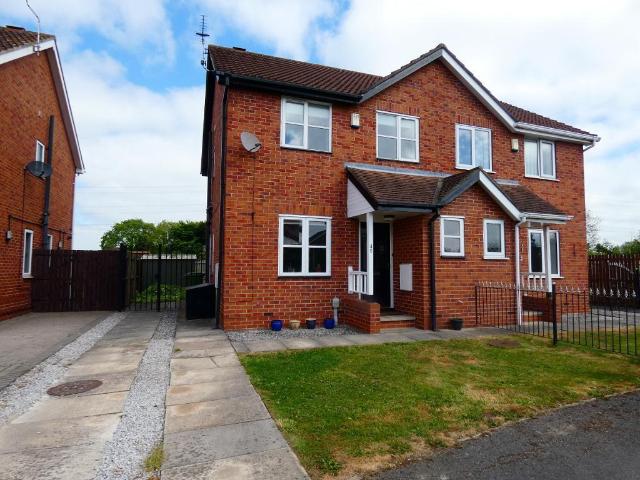 2 bedroom semi detached house for sale