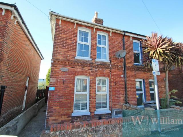 2 bedroom semi detached house for sale