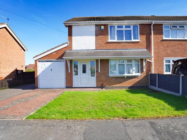 2 bedroom semi detached house for sale
