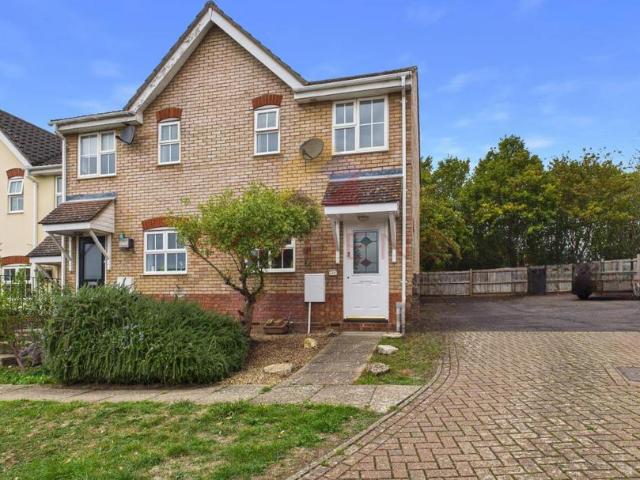 2 bedroom semi detached house for sale