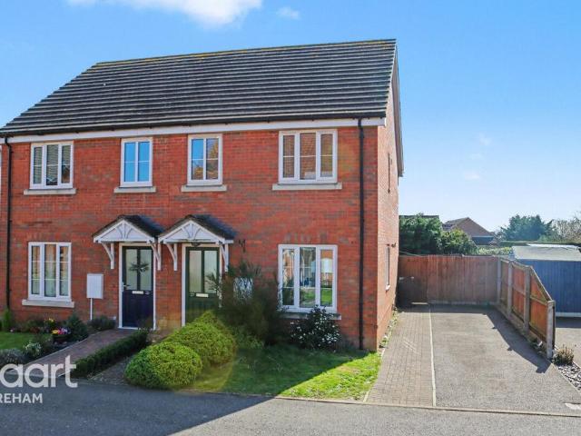 2 bedroom semi detached house for sale