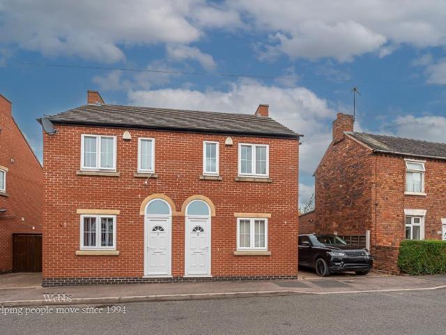 2 bedroom semi detached house for sale