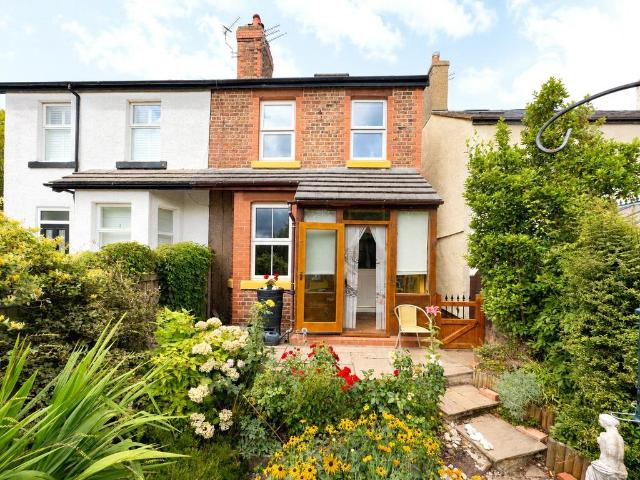 2 bedroom semi detached house for sale