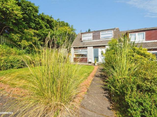 2 bedroom semi detached house for sale