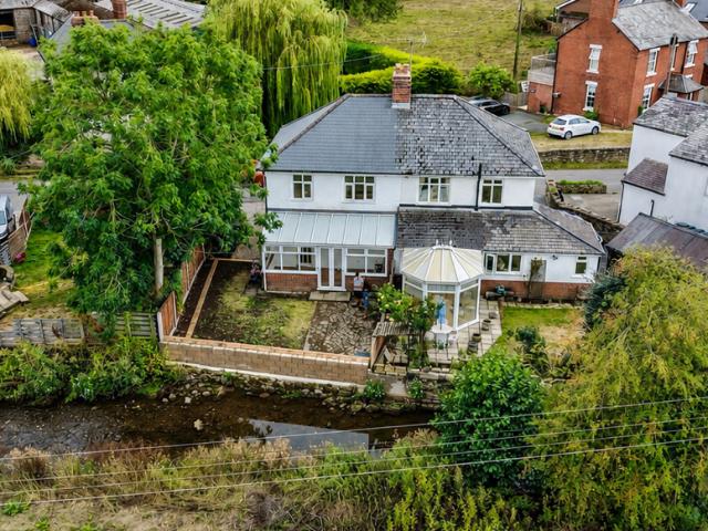 2 bedroom semi detached house for sale