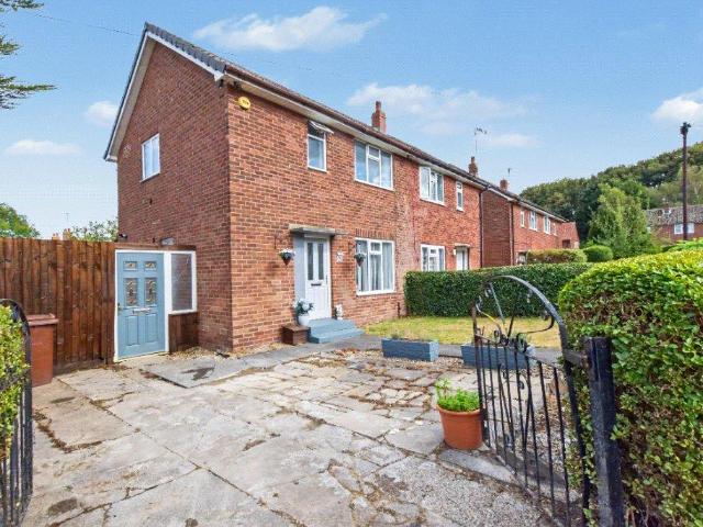 2 bedroom semi detached house for sale