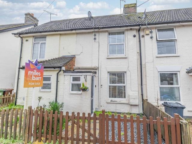 2 bedroom terraced house for sale