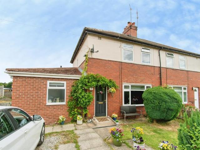 2 bedroom semi detached house for sale